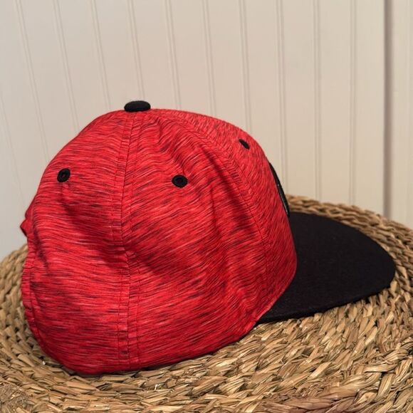 Top of the World Red and Black Adjustable Hat - Picture 4 of 9